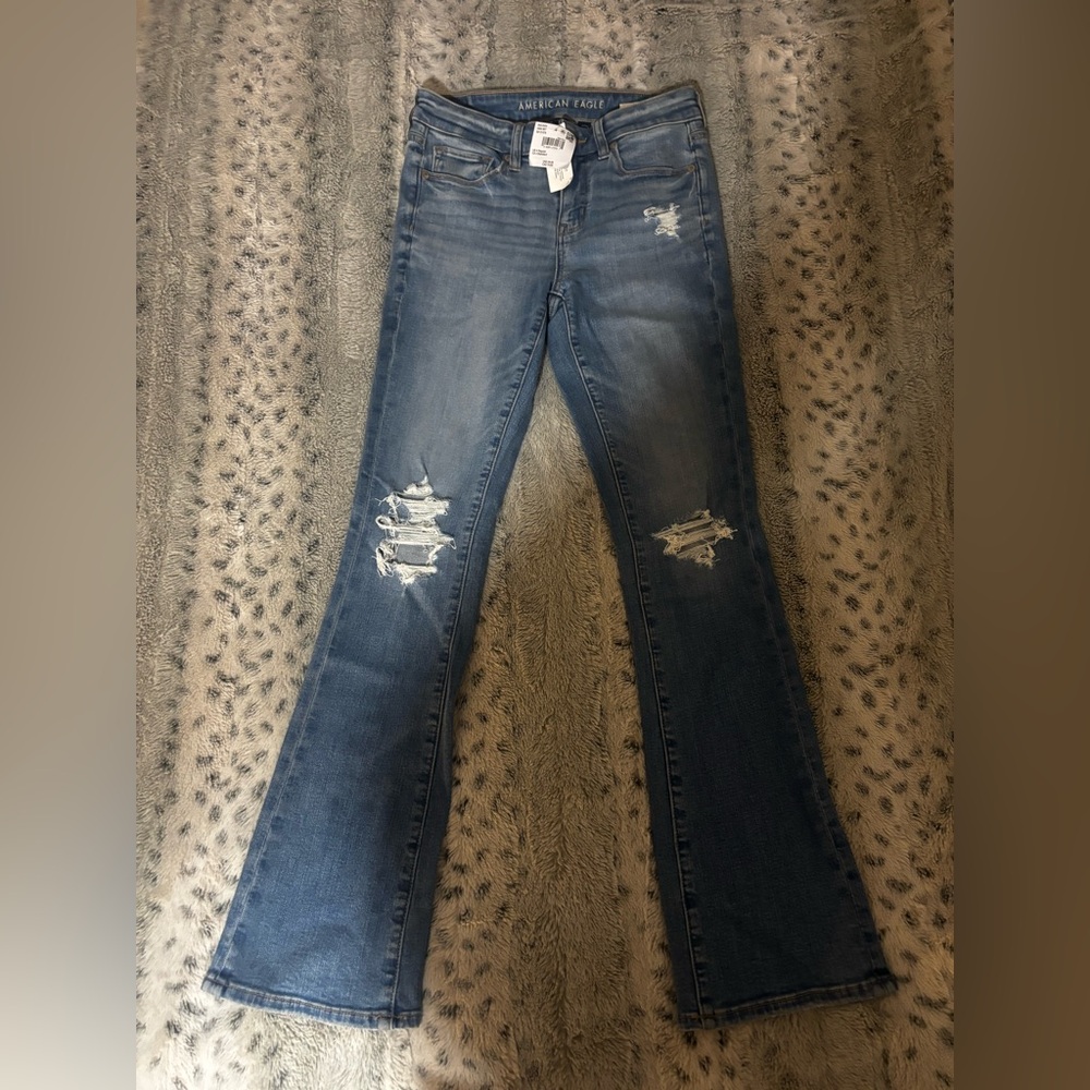 American Eagle Outfitters Women's Boot Cut Jeans. Size 4. New with tags